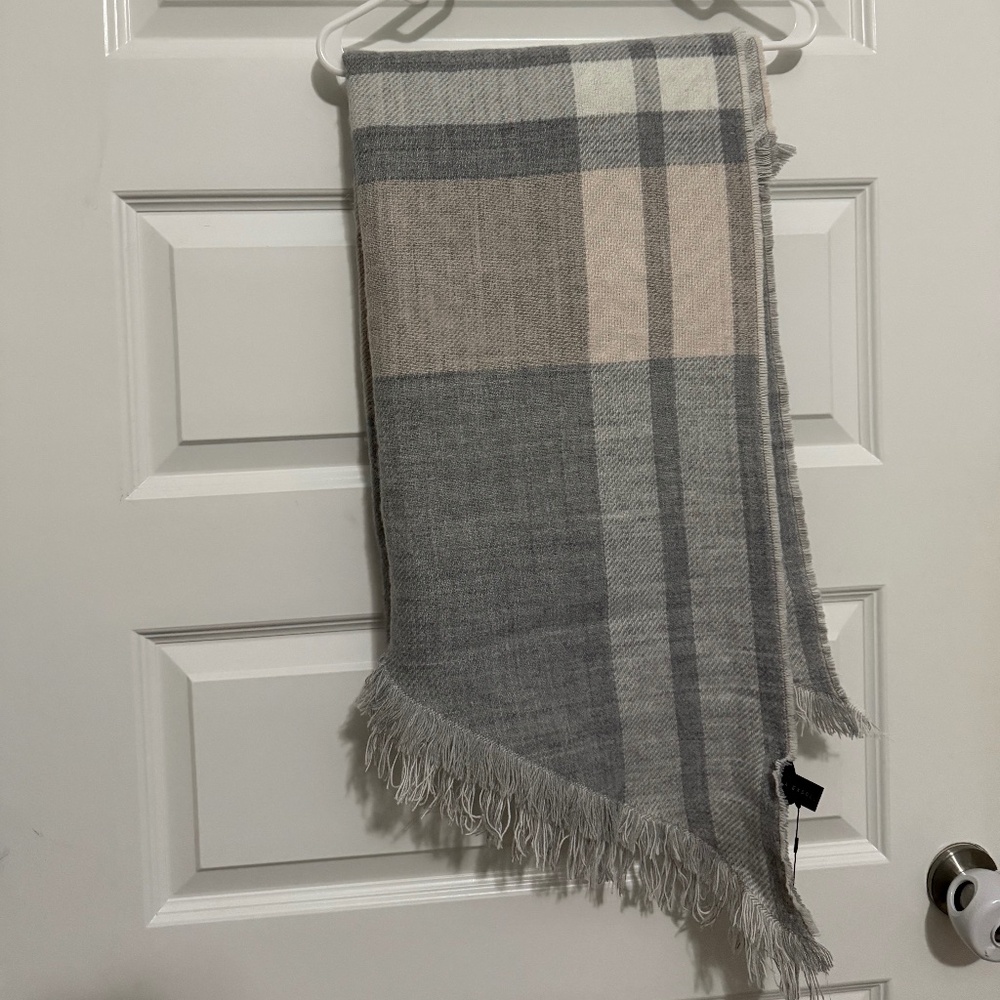 LA Express scarf/shawl